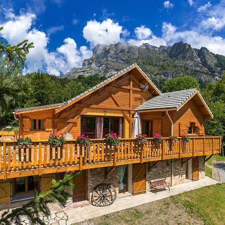 Gite&Spa Le Montagnard Saint-Jean-Saint-Nicolas ภายนอก รูปภาพ