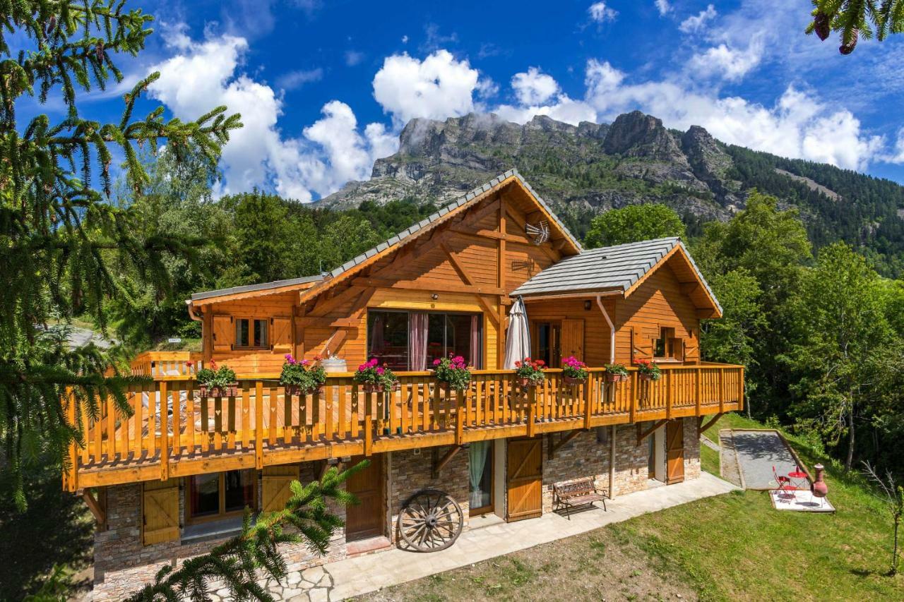Gite&Spa Le Montagnard Saint-Jean-Saint-Nicolas ภายนอก รูปภาพ