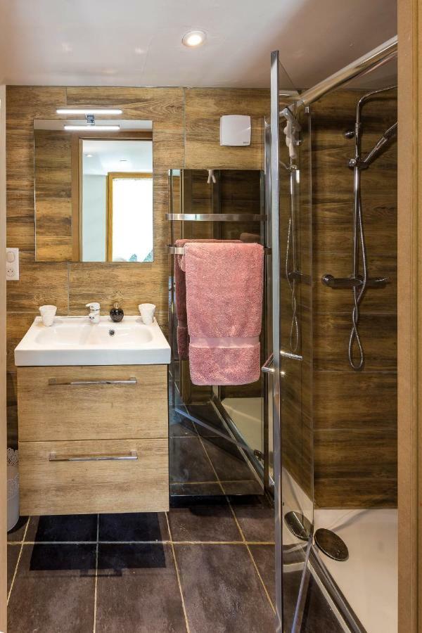 Gite&Spa Le Montagnard Saint-Jean-Saint-Nicolas ภายนอก รูปภาพ